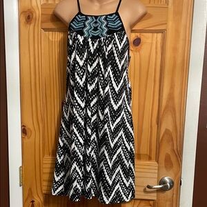 Maurices Black and White Zigzag  Dress